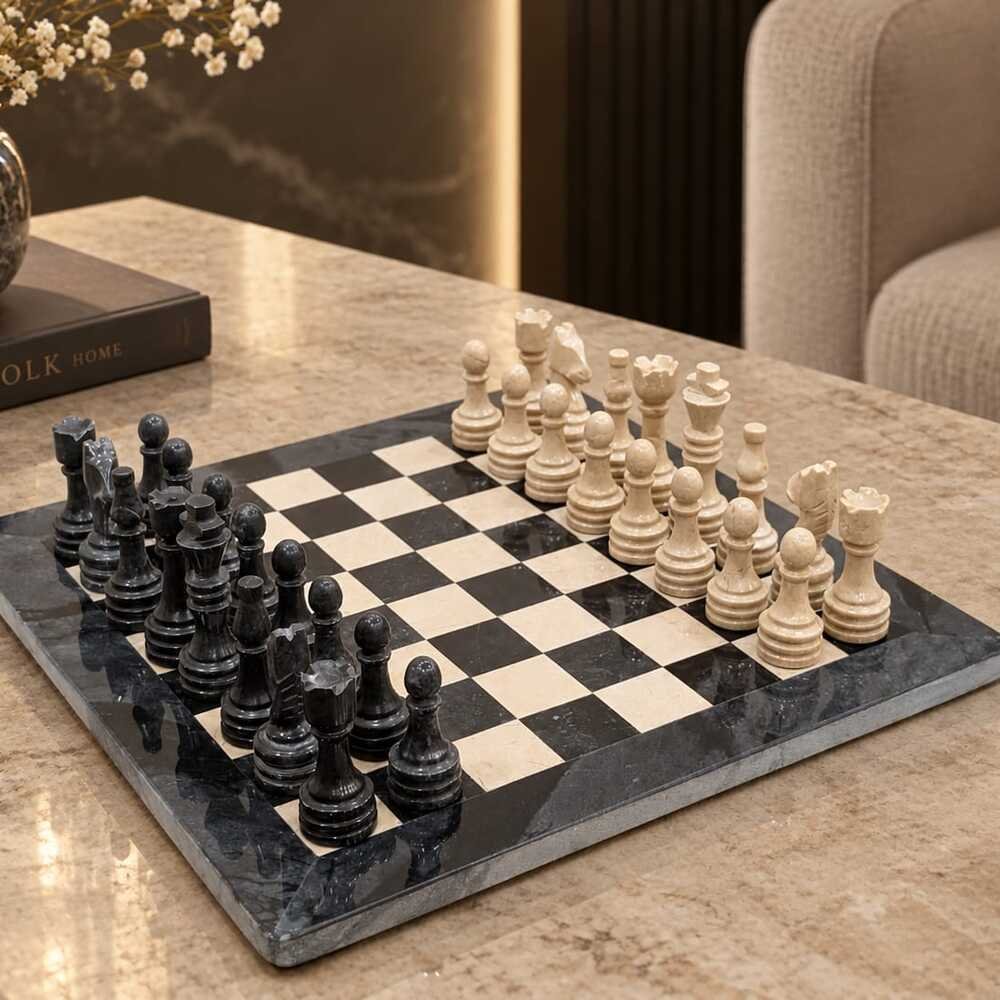 Black & Verona Chess Set
